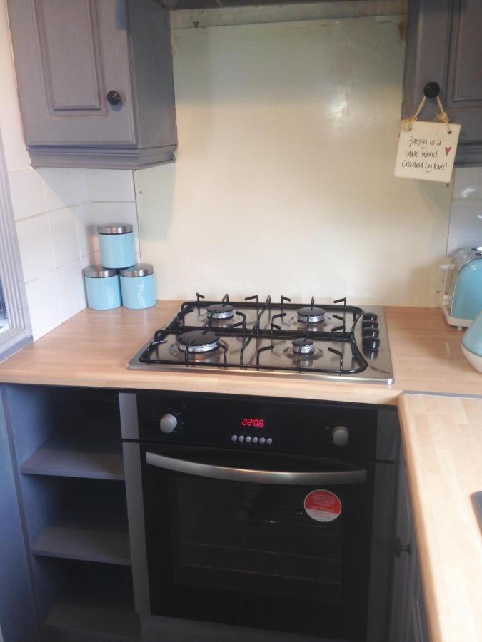 Delightful 3 Bedroom Holiday Home With Balcony Overlooking Fields And A Stream Gisburn Bagian luar foto